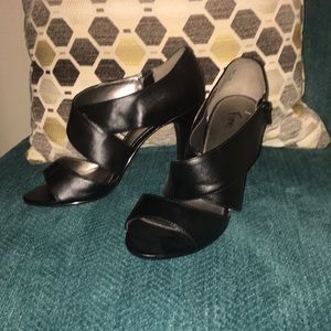 Black strappy heel